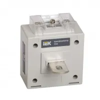 Трансформатор тока IEK  ТОП-0,66 200/5А 5ВА класс 0,5