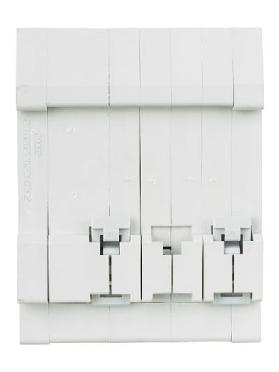 KARAT Автоматический выключатель дифференциального тока АВДТ 34 C32 30мА тип A IEK