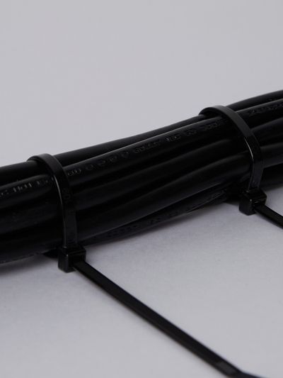 Хомут 4,8х200мм нейлон черный (100шт) IEK