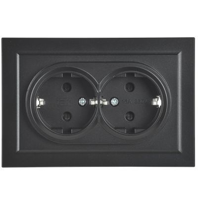 BRITE Розетка 2-местная с заземлением с защитными шторками 16А в сборе РСш12-3-БрЧ черный IEK