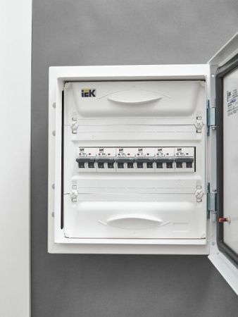 ARMAT Автоматический выключатель M06N 2P C 25А IEK
