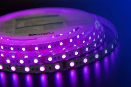 Светодиодная влагозащищенная лента DesignLed 14,4W/m 60LED/m 5050SMD разноцветный 5M 000603