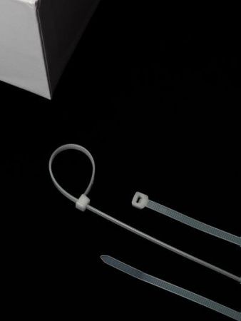 Хомут 4,8х300мм нейлон (100шт) IEK