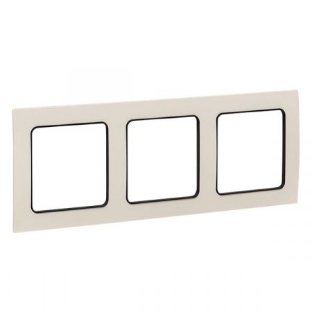 Стокгольм Рамка 3-местная белая с линией цвета черный EKF PROxima