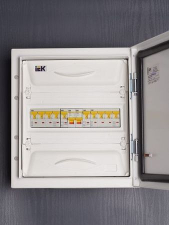 KARAT Выключатель нагрузки (мини-рубильник) ВН-32 1P 32А IEK