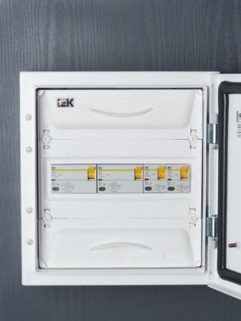 Выключатель дифференциальный (УЗО) ВД1-63 4Р 50А 30мА IEK