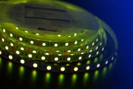 Светодиодная влагозащищенная лента DesignLed 14,4W/m 60LED/m 5050SMD разноцветный 5M 000603