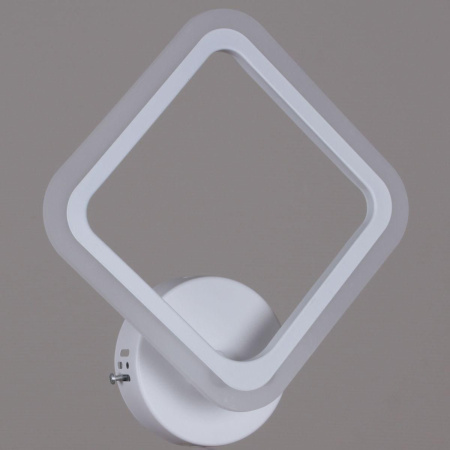 Бра Reluce 05105-0.2-01 WH