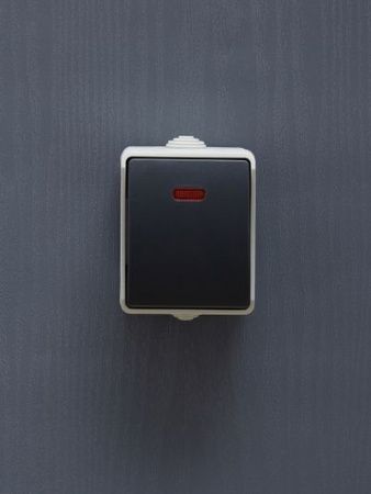 FORS Выключатель 1-клавишный проходной с индикацией для открытой установки 10А IP54 ВС20-1-1-ФСр серый IEK